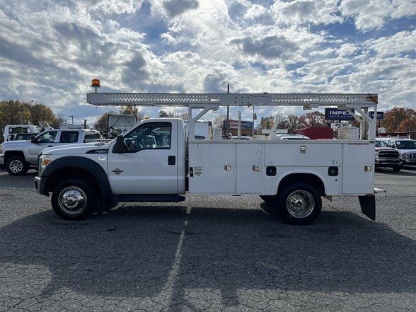 2015 Ford F-450 Super Duty Chassis Cab XL - Photo 8