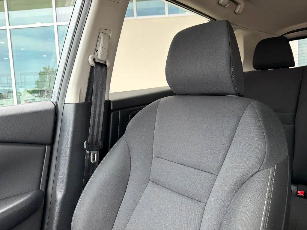Used 2024 Gray Nissan S image 23