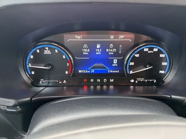 Used 2022 Gray Ford Badlands image 18