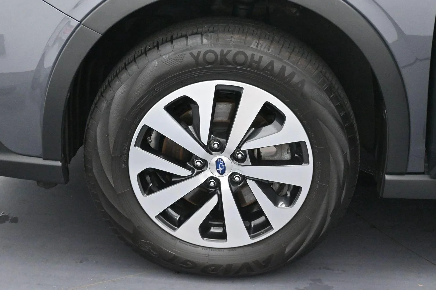 Used 2022 Magnetite Gray Metallic Subaru Premium image 24