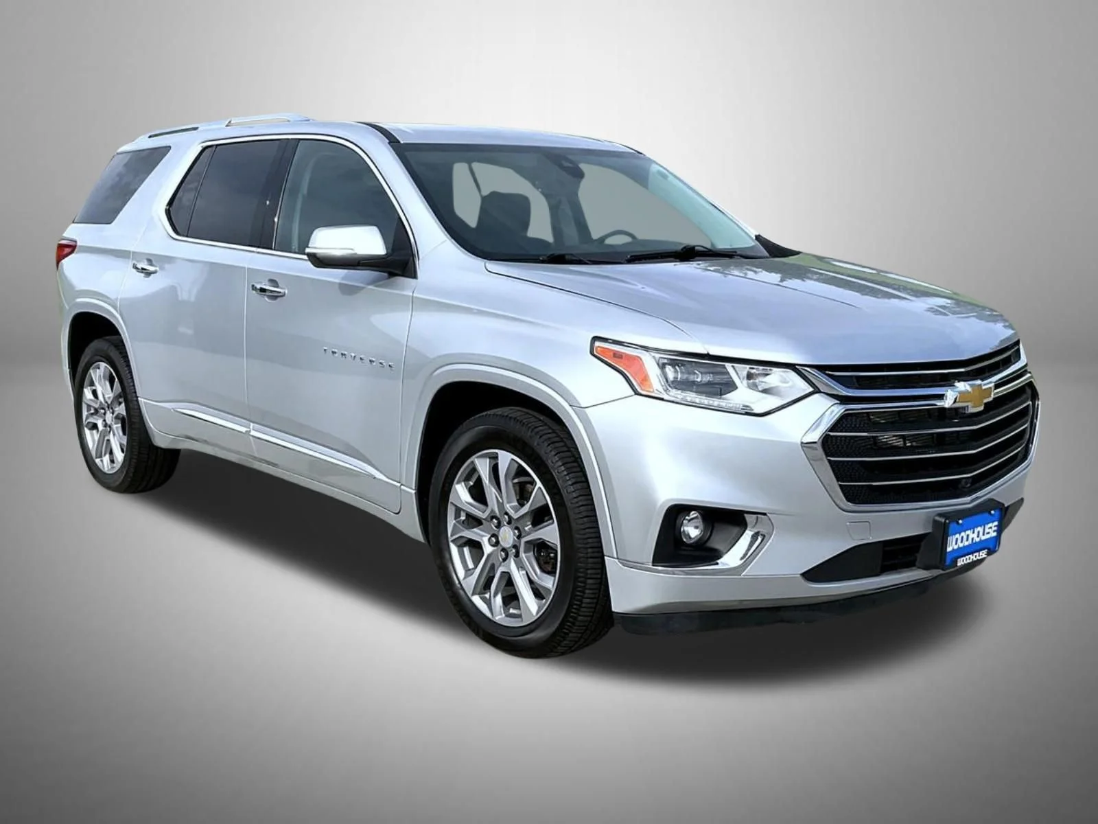 Used 2021 Silver Chevrolet Premier image 3