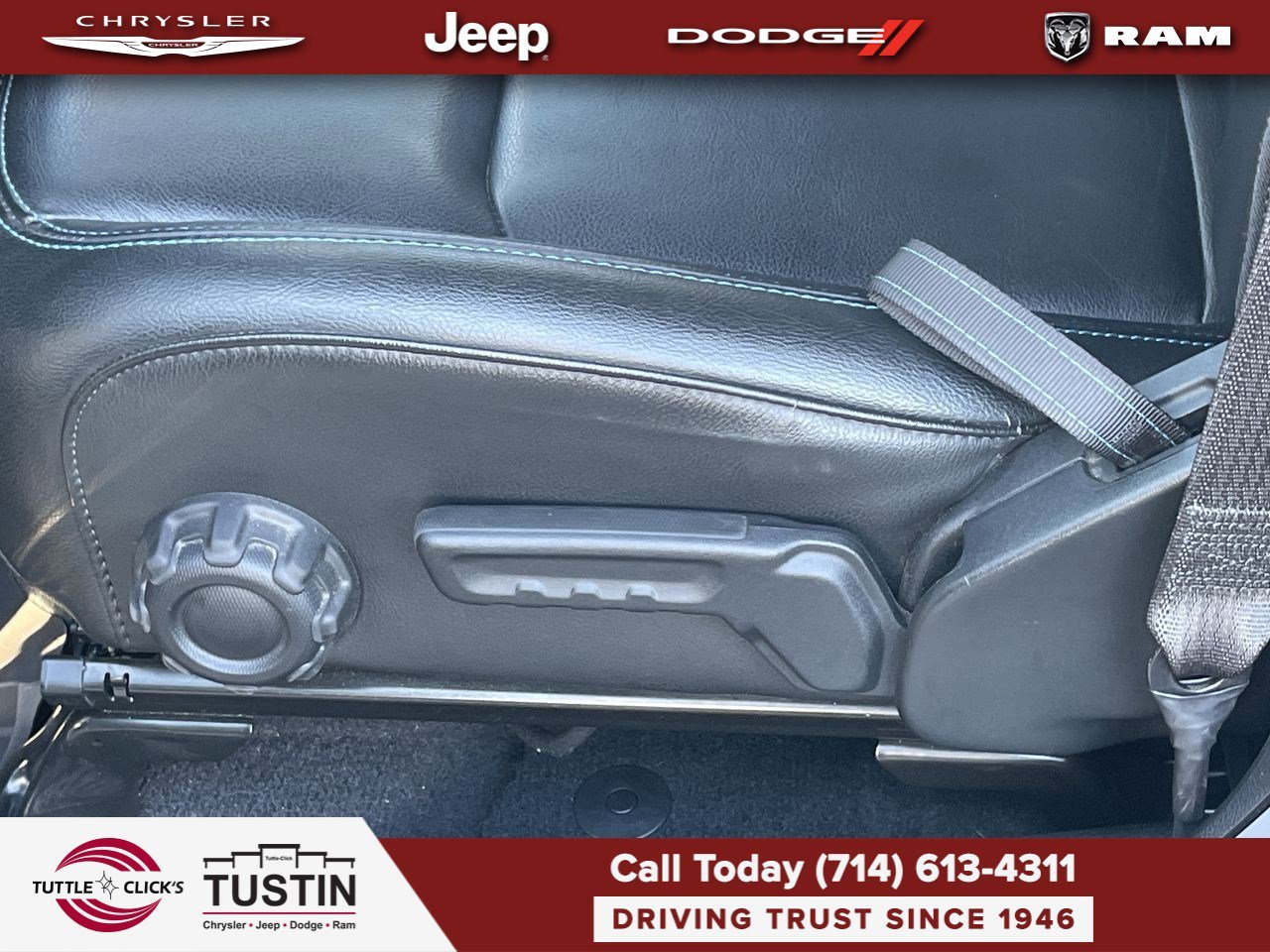 Used 2023 Sting-Gray Clearcoat Jeep Rubicon image 22