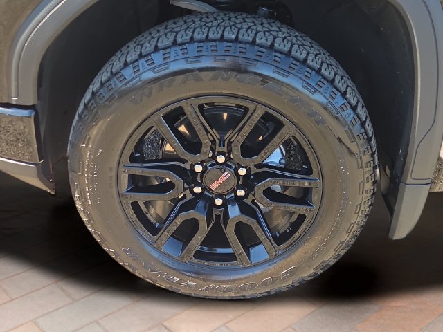 Used 2026 Onyx Black GMC Elevation image 28