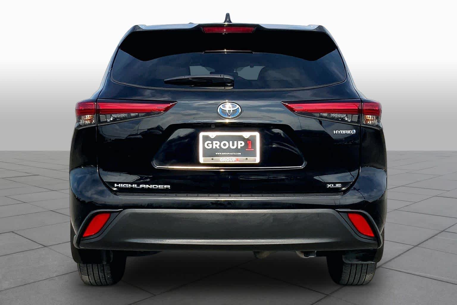 Used 2023 Midnight Black Metallic Toyota Hybrid XLE image 5