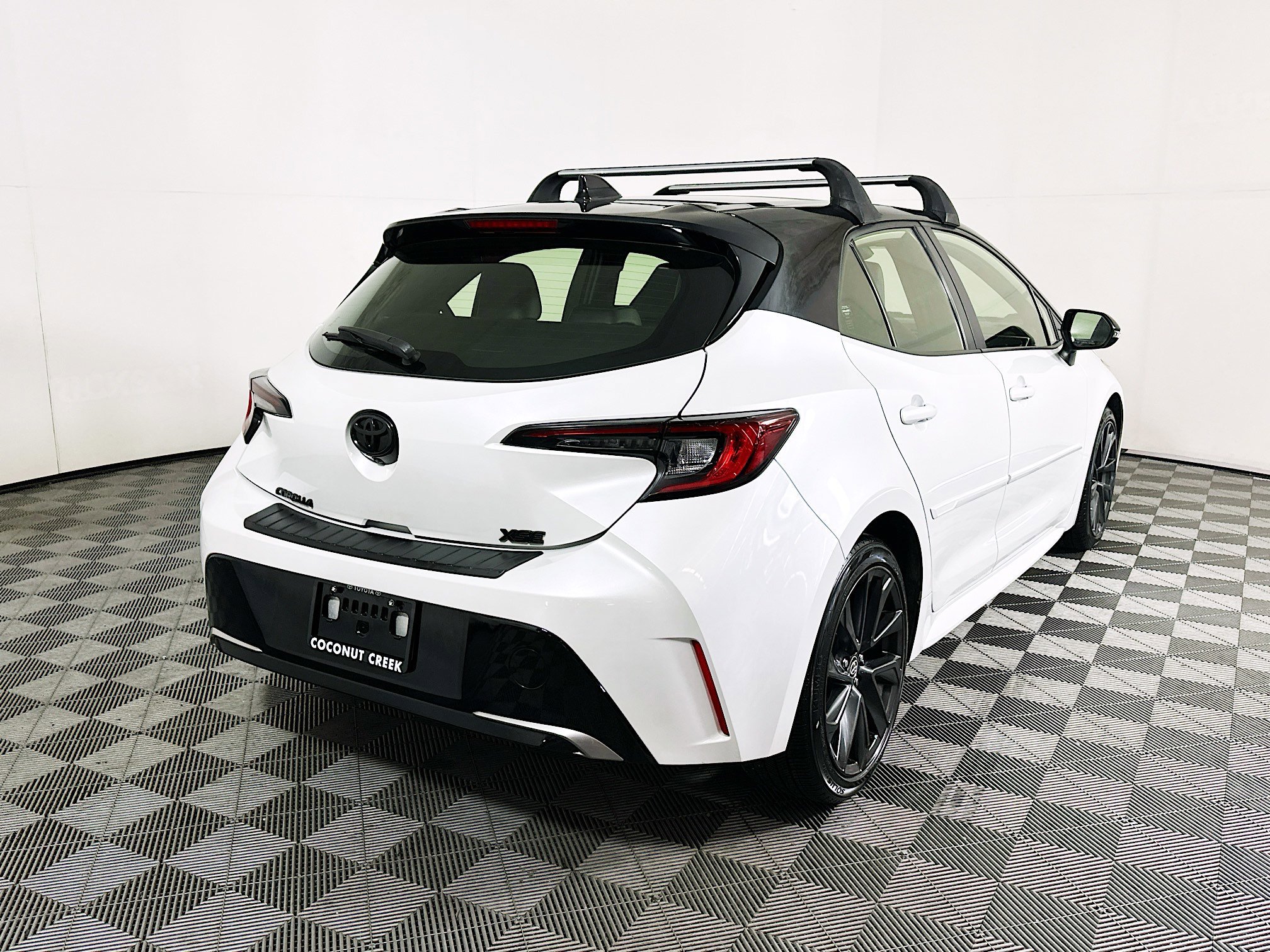 2023 Toyota Corolla thumbnail 5