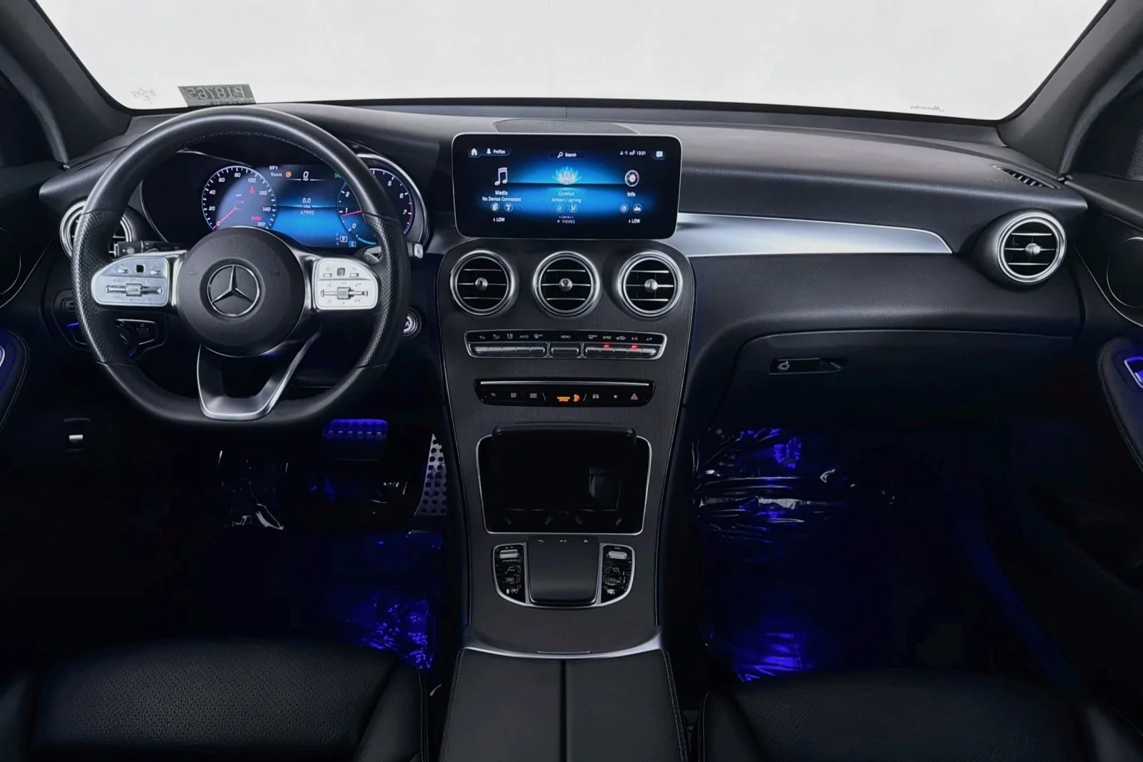 Certified Used 2022 Graphite Grey Metallic Mercedes-Benz 300 image 6
