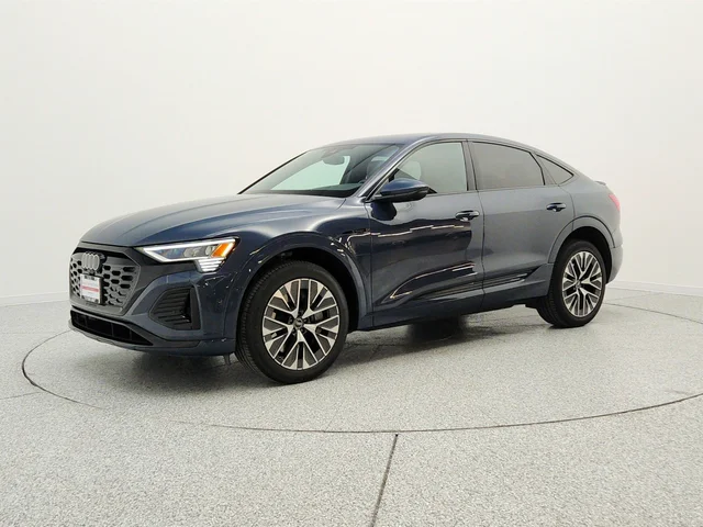 2024 Audi Q8 Sportback e-tron 55 114 kWh Premium Plus quattro's photo