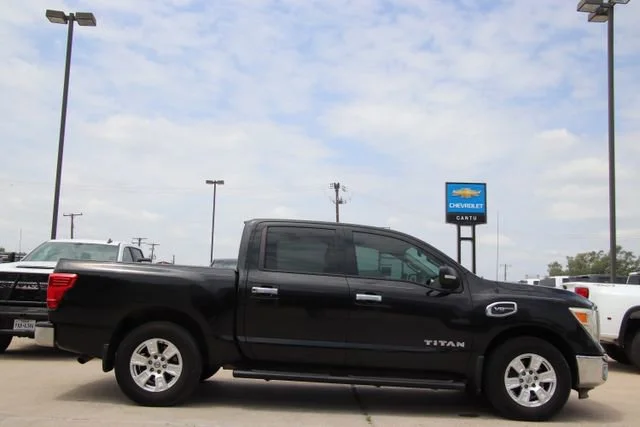Used 2017 Nissan Titan SV with VIN 1N6AA1EK1HN517367 for sale in Freer, TX