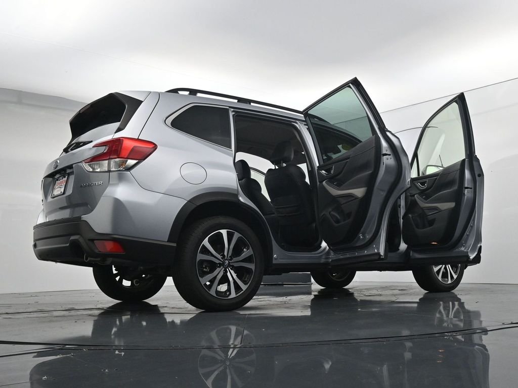 2023 Subaru Forester Limited - Photo 43