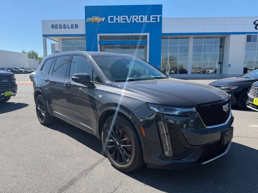 2023 Cadillac XT6