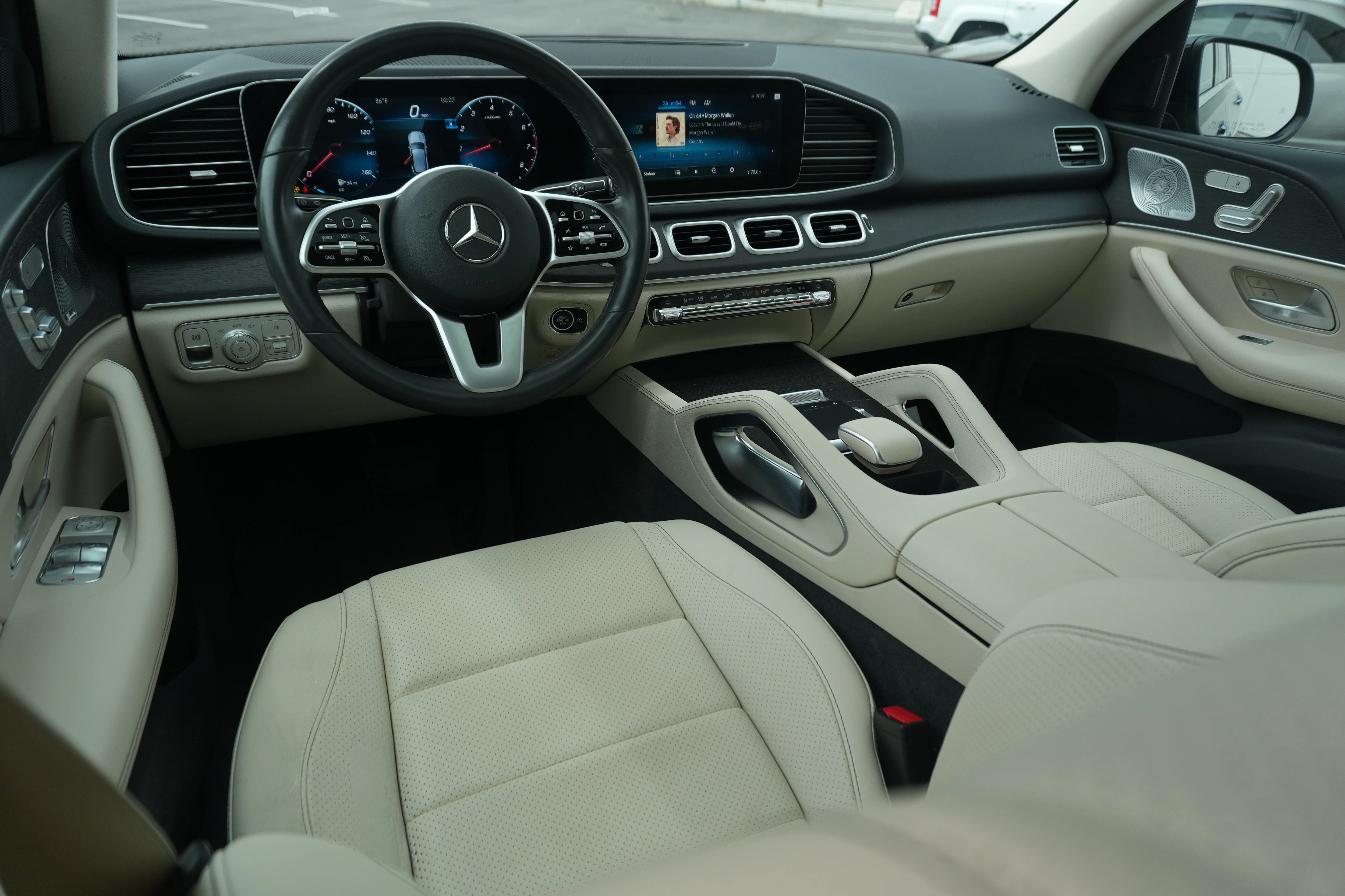 Used 2020 Black Mercedes-Benz GLE 350 image 35