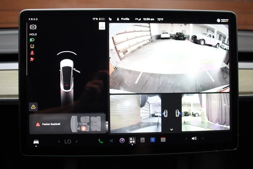 Used 2022 Pearl White Multi-Coat Tesla Performance image 16