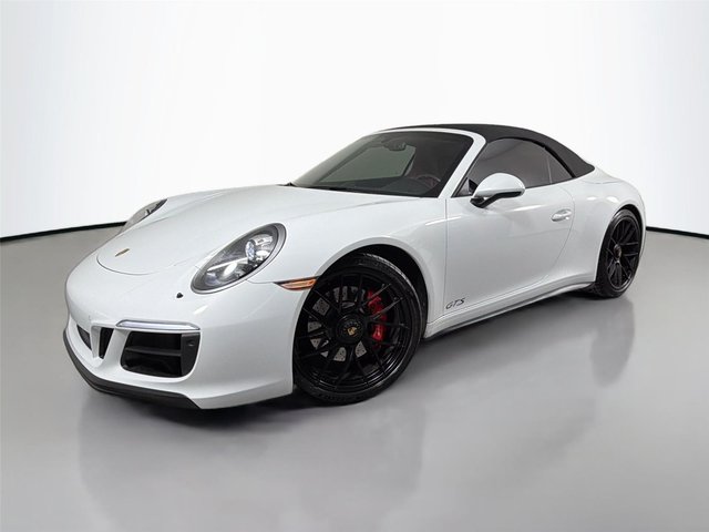 2018 Porsche 911 Carrera GTS