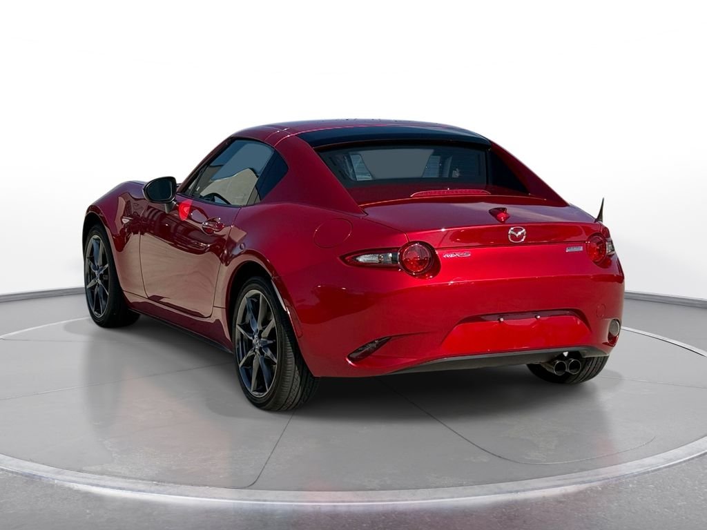 Used 2017 Red Mazda Grand Touring image 4
