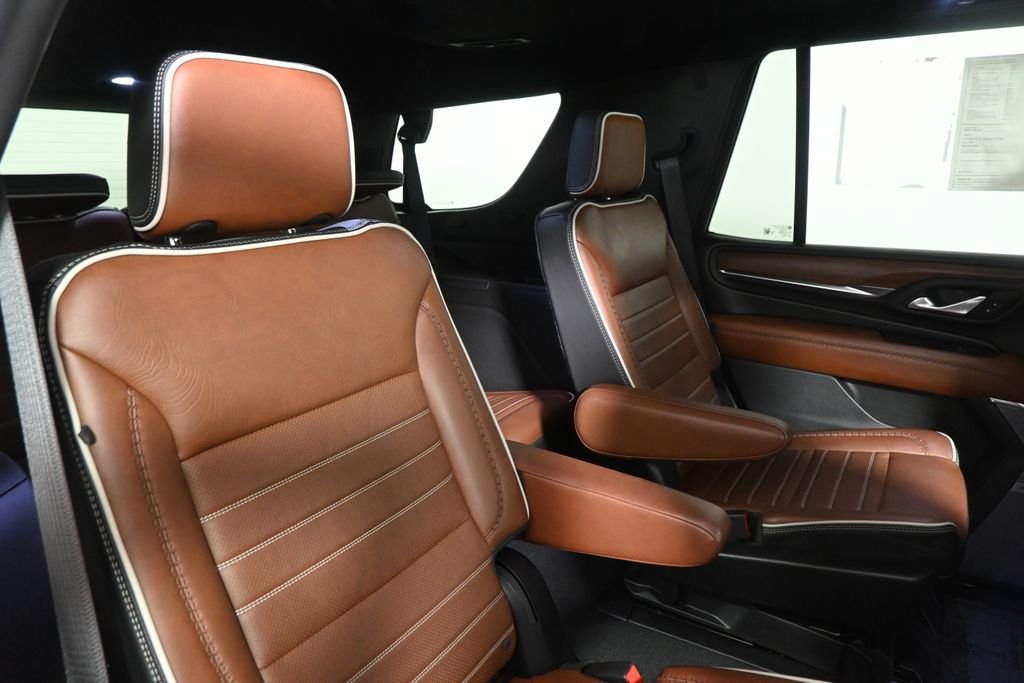 2024 GMC Yukon Denali Ultimate - Photo 40