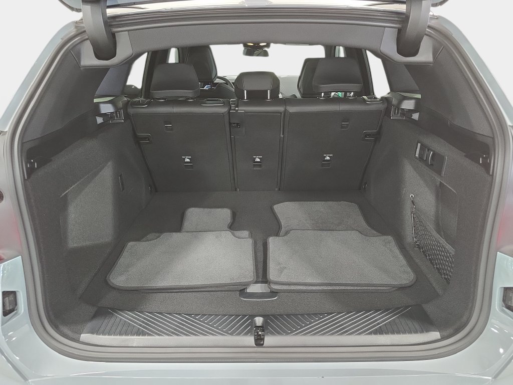 Used 2026 Brooklyn Grey Metallic BMW 30 xDrive image 11