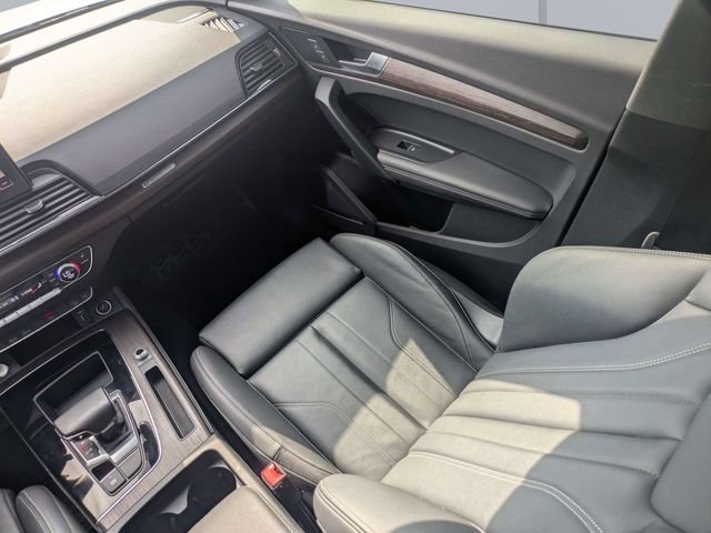 Used 2023 Silver Audi 45 S line Premium image 18