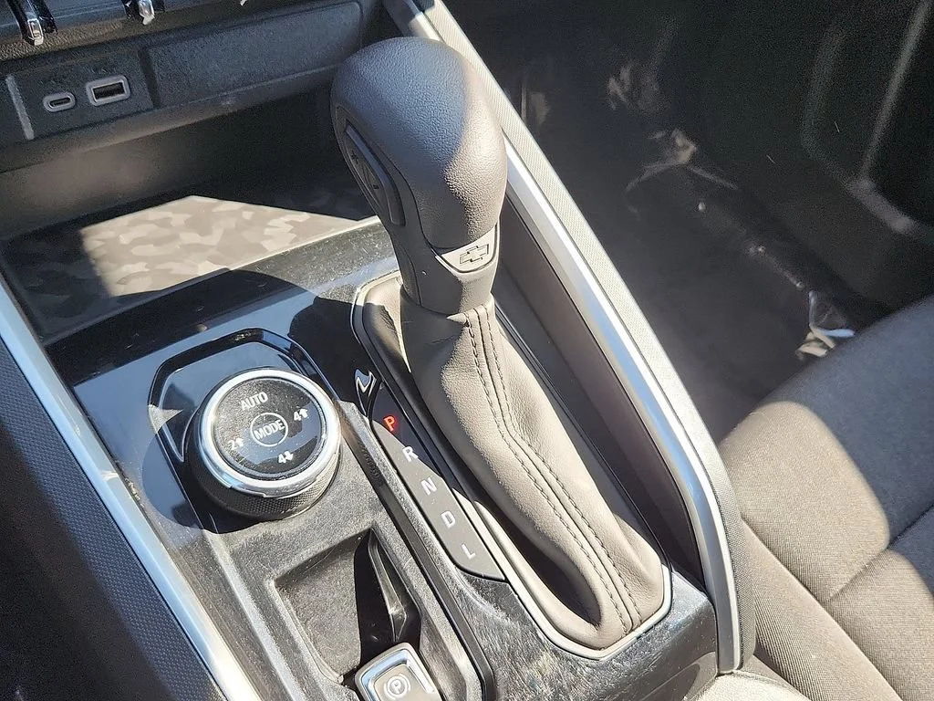 Used 2023 Sand Dune Metallic Chevrolet Trail Boss image 14
