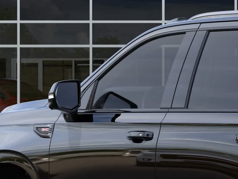 2026 GMC Yukon AT4 - Photo 12