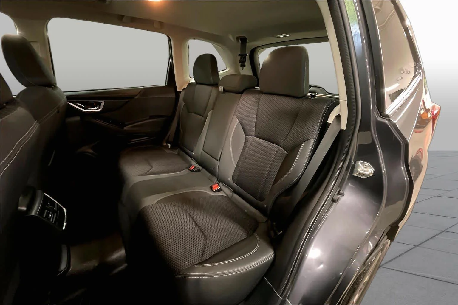Used 2021 Magnetite Gray Metallic Subaru Premium image 21