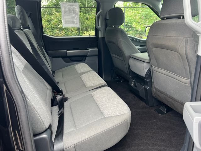 Used 2021 Black Metallic Ford XLT image 19