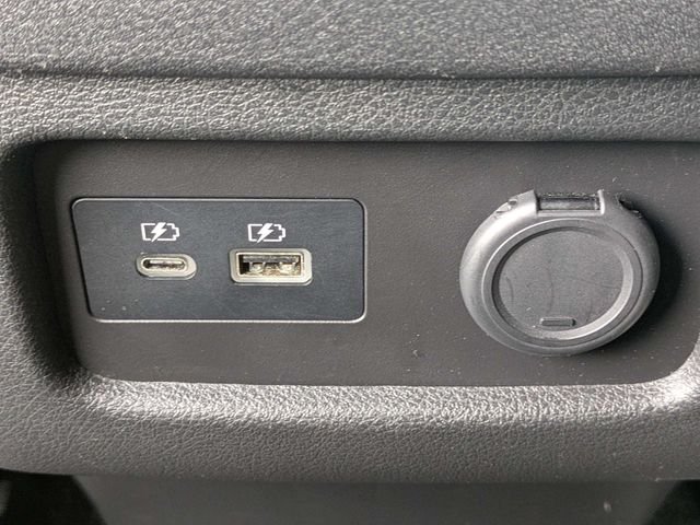 Certified Used 2024 Gray INFINITI LUXE image 15