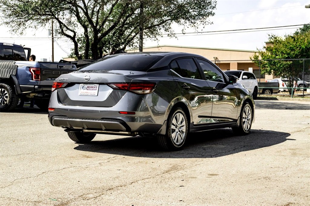 2025 Nissan Sentra S photo 3