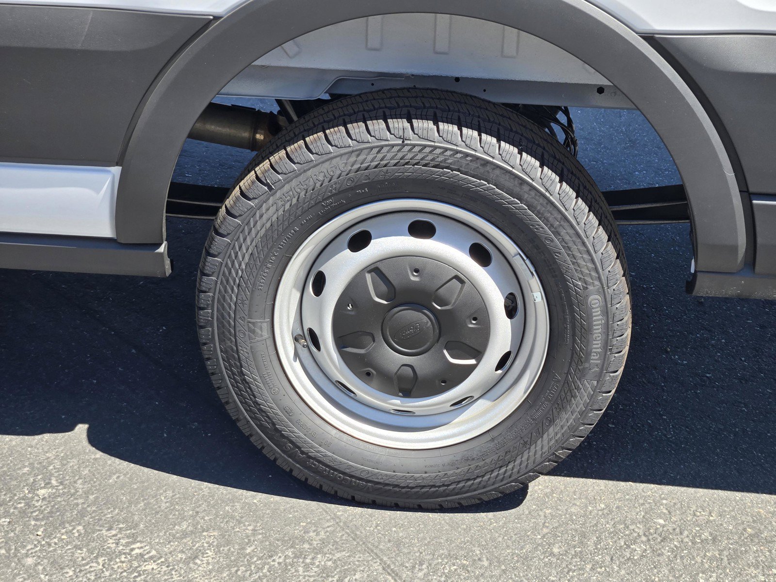 New 2026 Oxford White Ford Cargo Van image 8