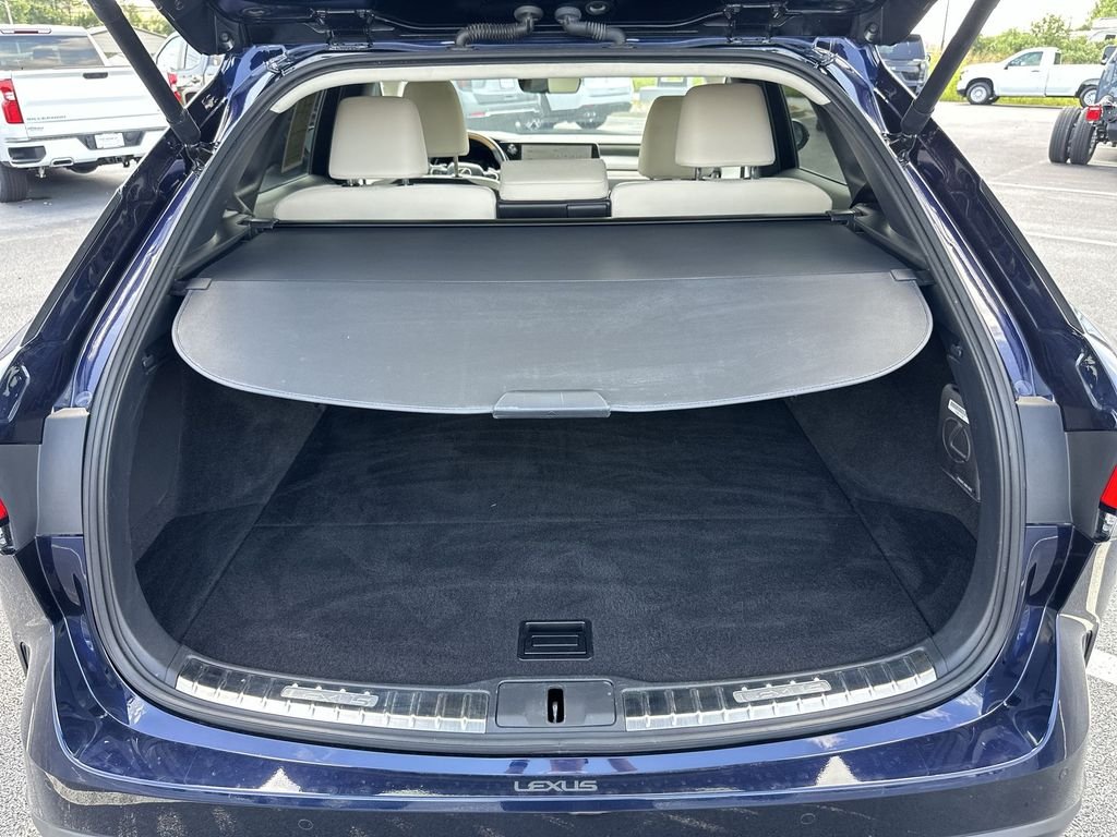Used 2024  Lexus 350 Premium image 29