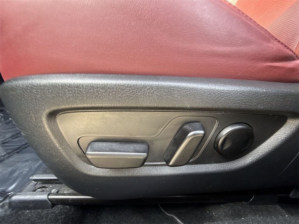 2023 MAZDA CX-30 - Image 11