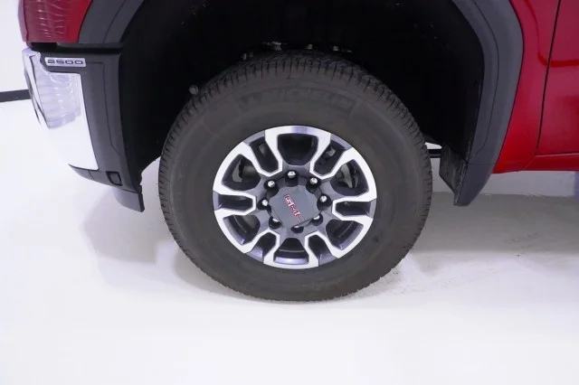 2026 GMC Sierra 2500HD SLT - Photo 14