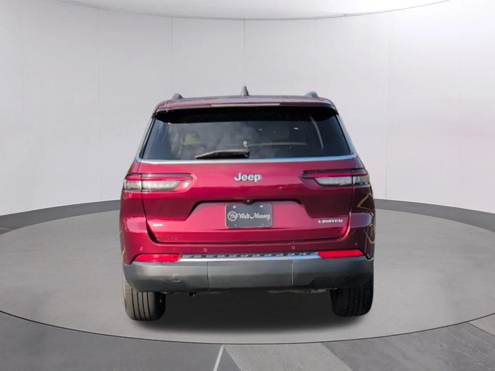 Used 2021 Velvet Red Pearlcoat Jeep Limited image 4