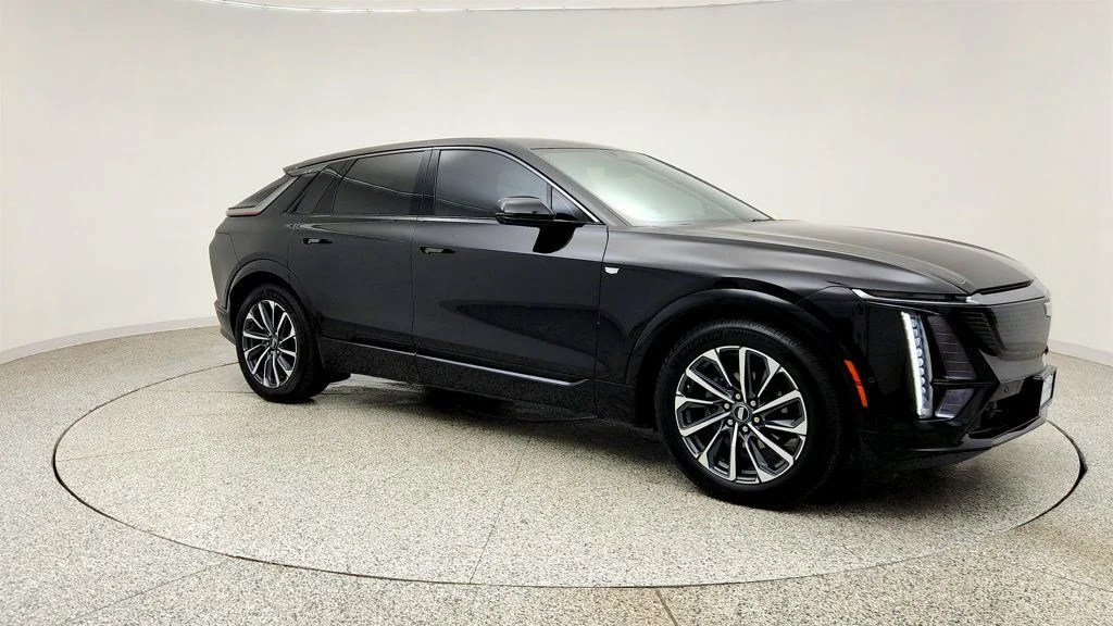 Used 2024 Stellar Black Metallic Cadillac 4dr Sport w/1SJ image 3