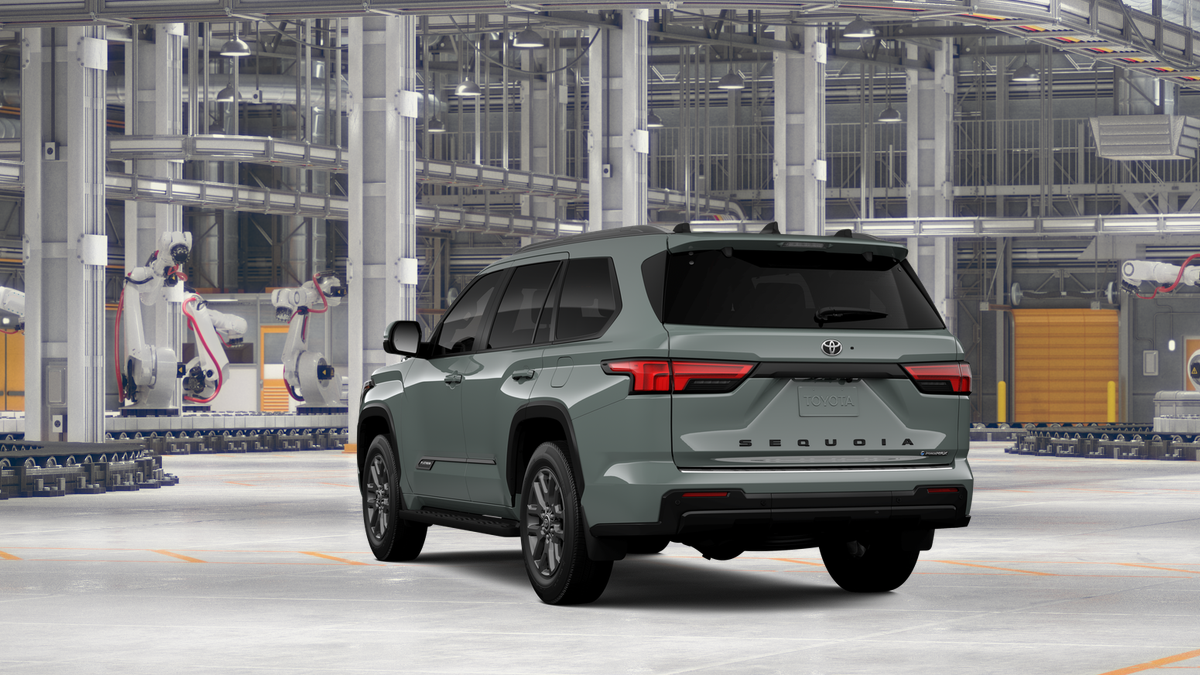 New 2026 Lunar Rock Toyota Platinum image 7