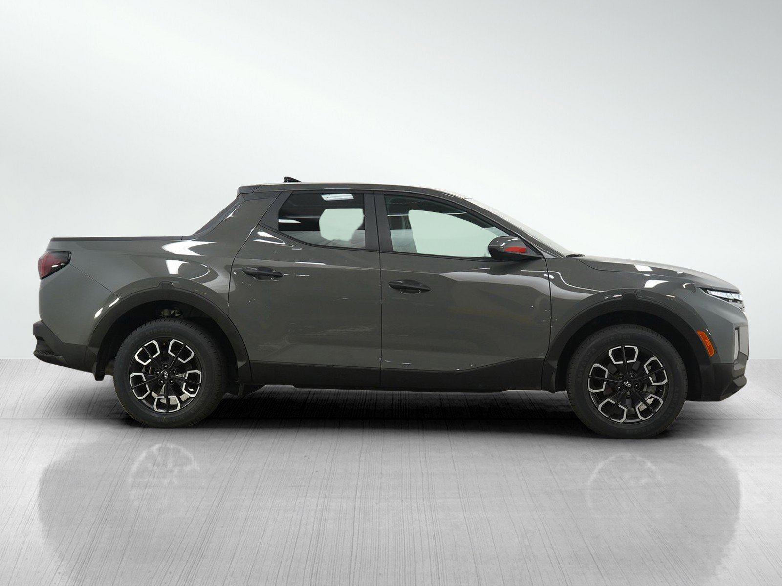 2024 Hyundai Santa Cruz SE - Photo 6