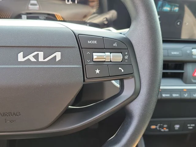 Certified Used 2025 Steel Gray Kia LXS image 8