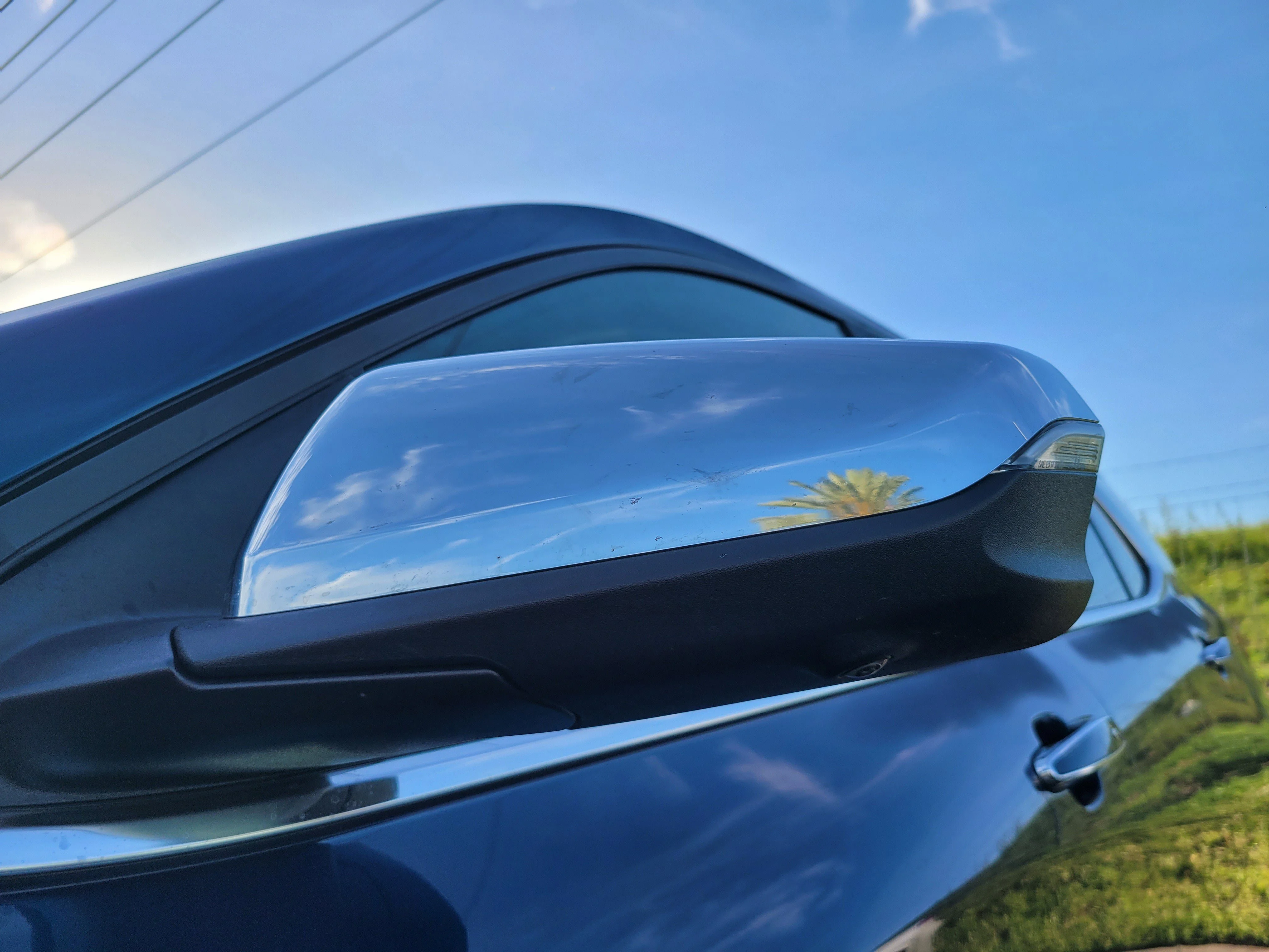 Used 2020 Pacific Blue Metallic Chevrolet Premier image 9