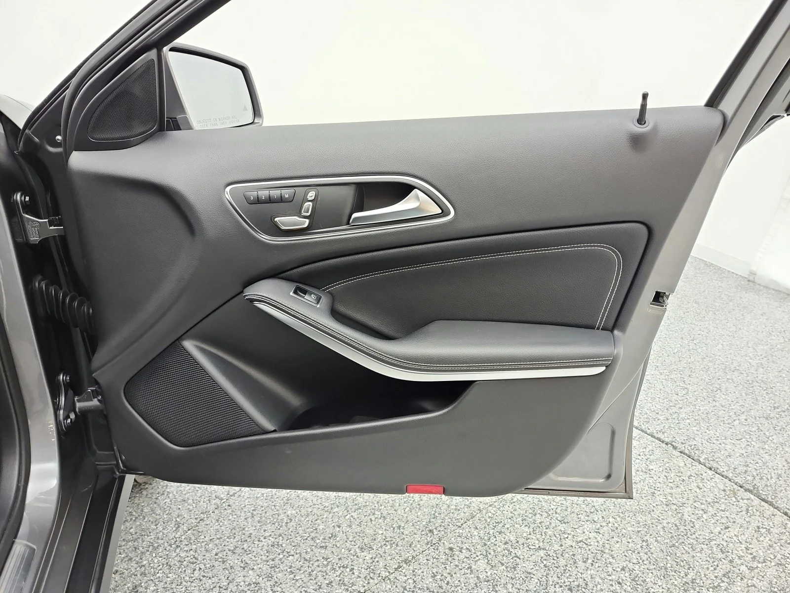 Used 2019 Mountain Grey Metallic Mercedes-Benz GLA 250 4MATIC® SUV image 19