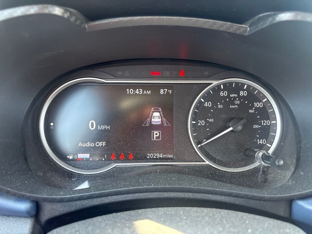 Used 2025 Red Nissan 1.6 SV image 15