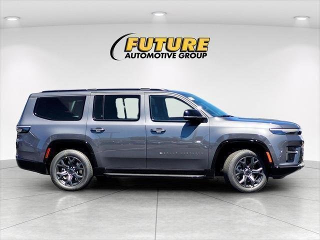 New 2026 Baltic-Gray Metallic Clear-Coat Exterior Paint Jeep Grand Wagoneer image 4