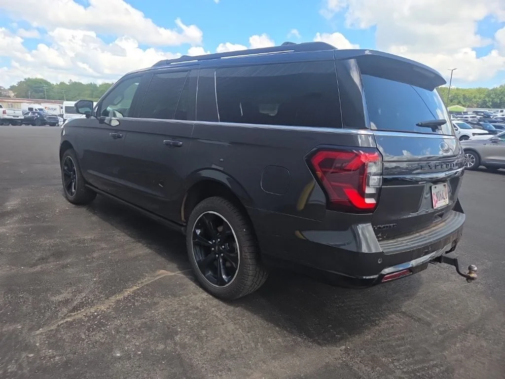 Certified Used 2023  Ford Limited image 7