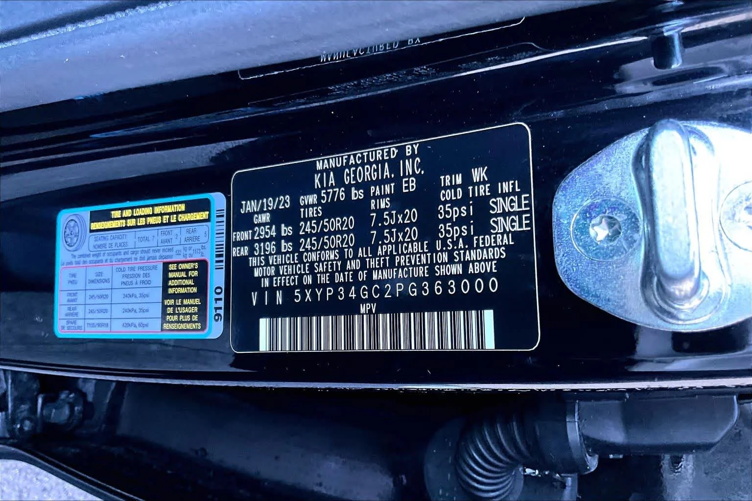 Used 2023 Ebony Black Kia EX image 34
