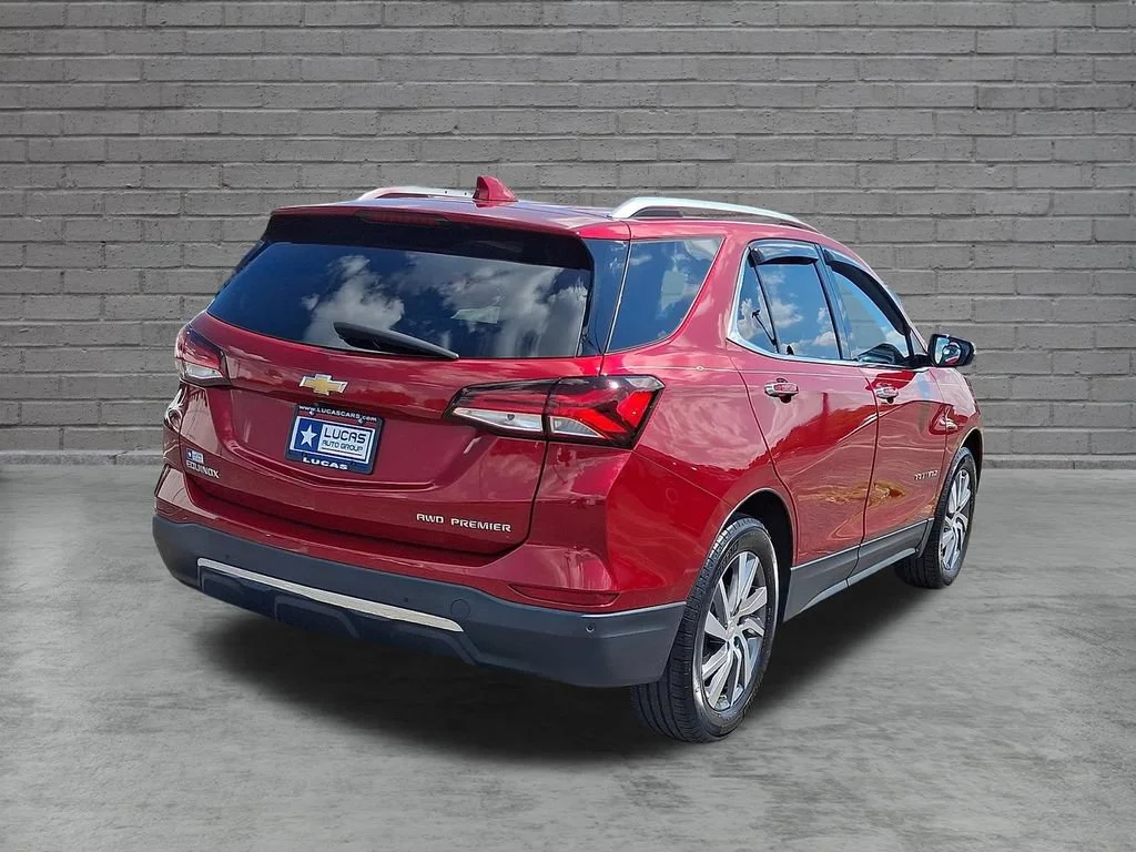 Used 2023 RADIANT RED TINTCOAT Chevrolet Premier image 11