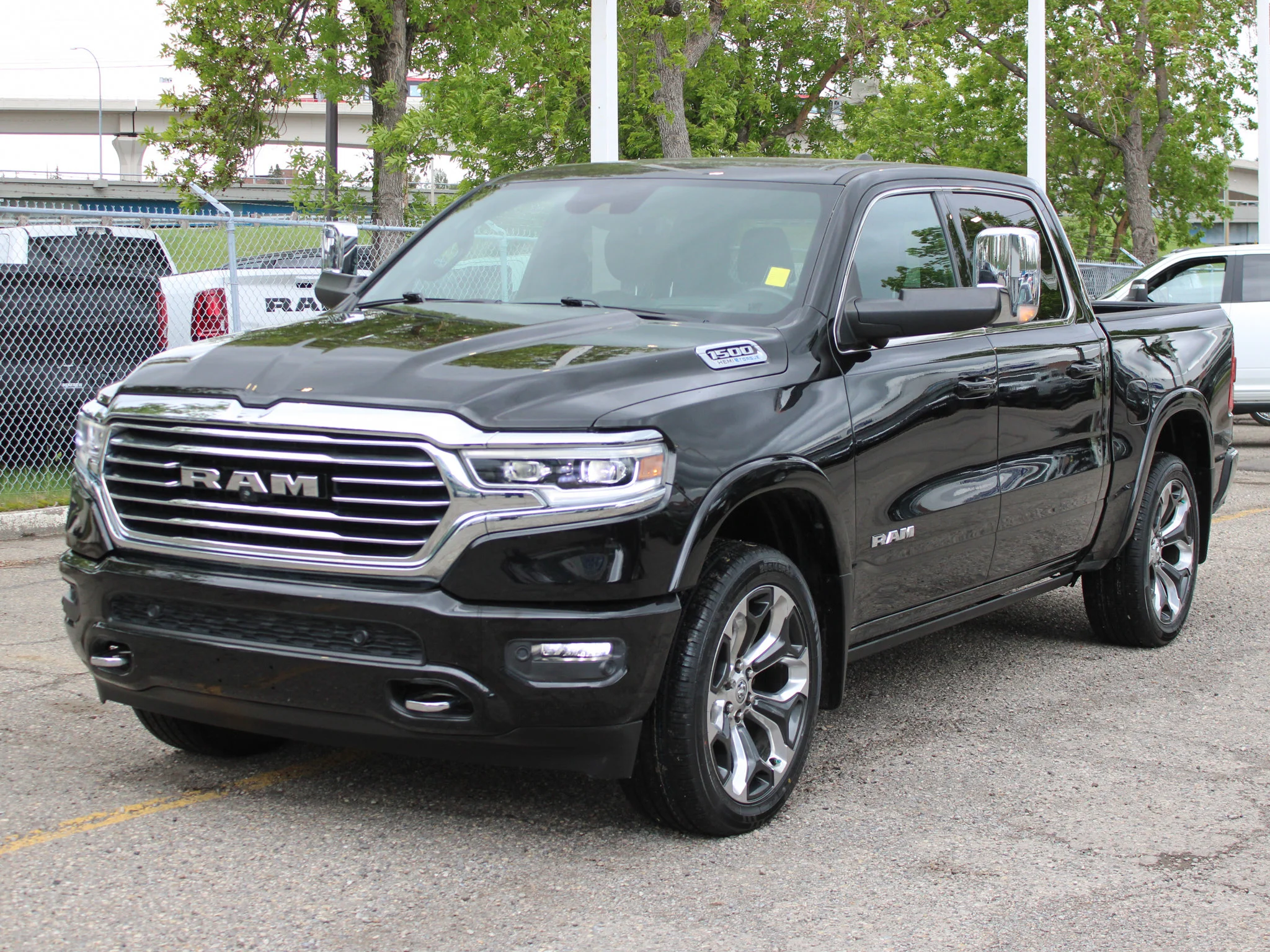 Certified Used 2023 Black RAM Limited Longhorn * HEMI V8 | Trailer Tow | Running Boards | Apple CarPlay | RamBox | Head-Up Display image 11