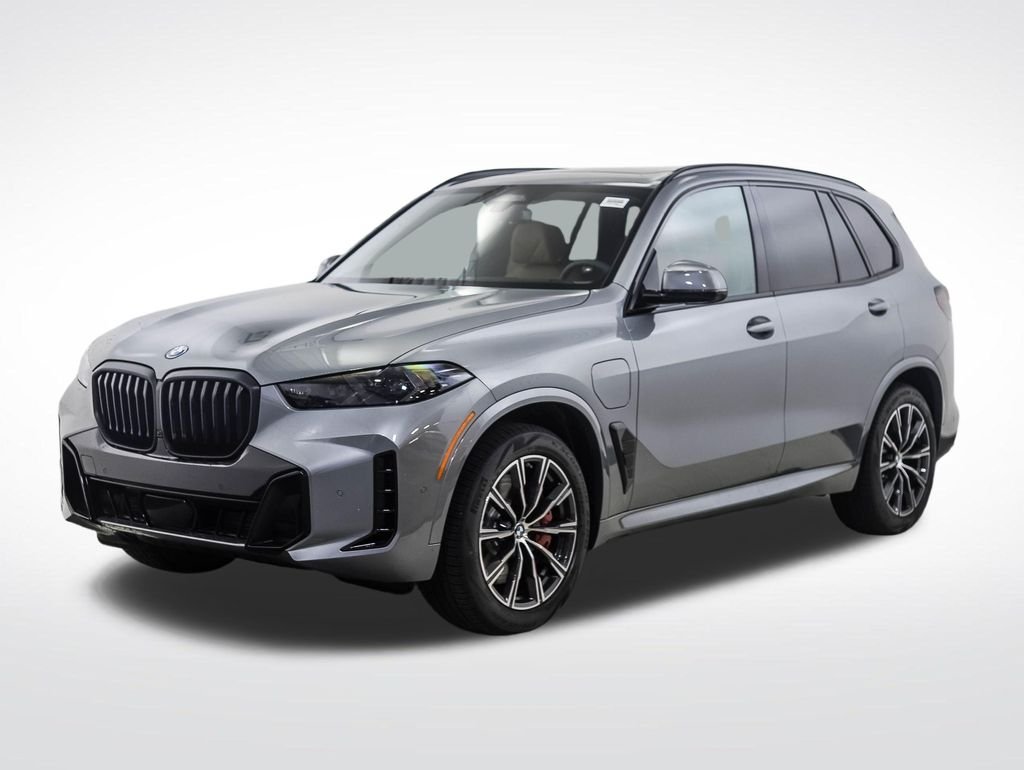 2026 BMW X5 xDrive50e's photo