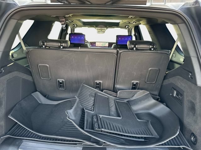 2026 Cadillac Escalade Sport - Photo 6