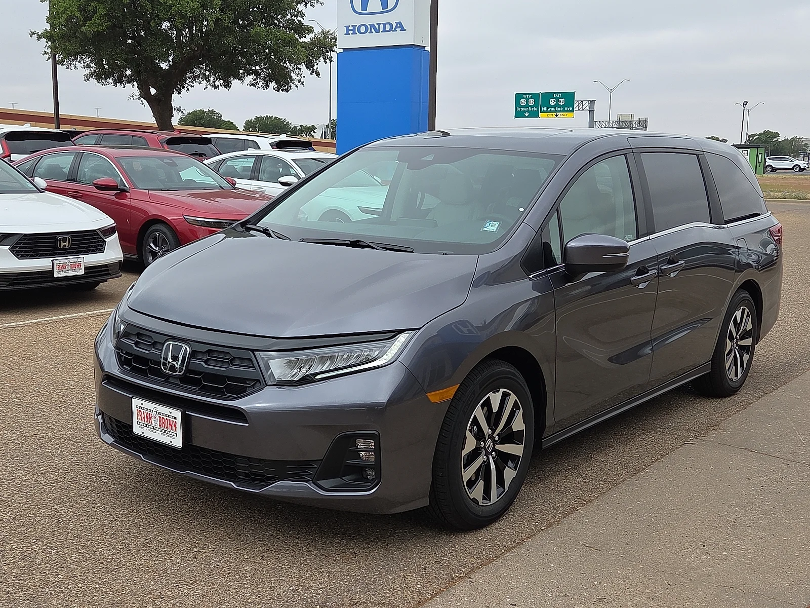 2026 Honda Odyssey EX-L's photo