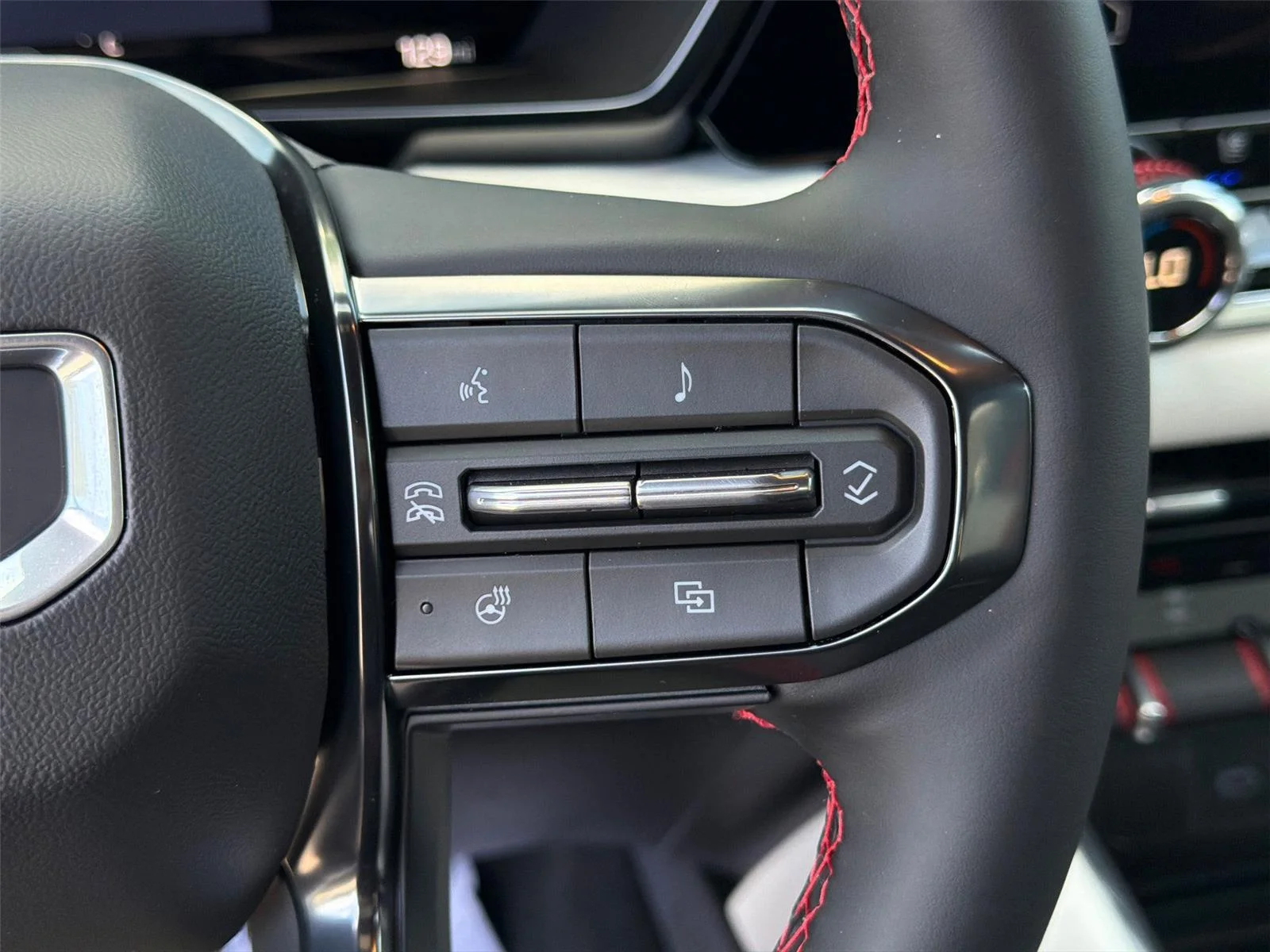 2026 GMC Canyon AT4X - Photo 16