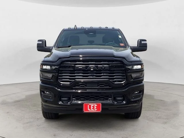 New 2026 Diamond Black Ram BIG HORN CREW CAB 4X4 6