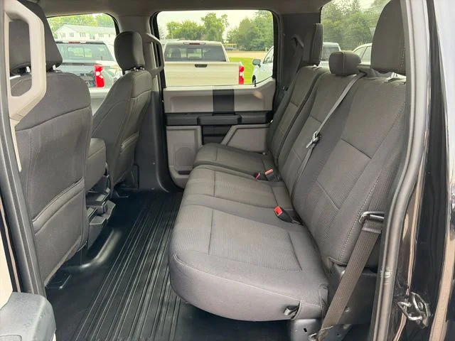 Used 2019 Black Metallic Ford XL image 17